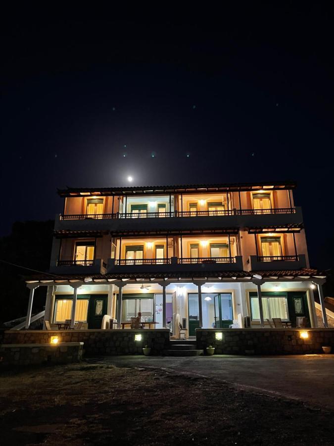 Niriides Rooms Ελαφόνησος Εξωτερικό φωτογραφία