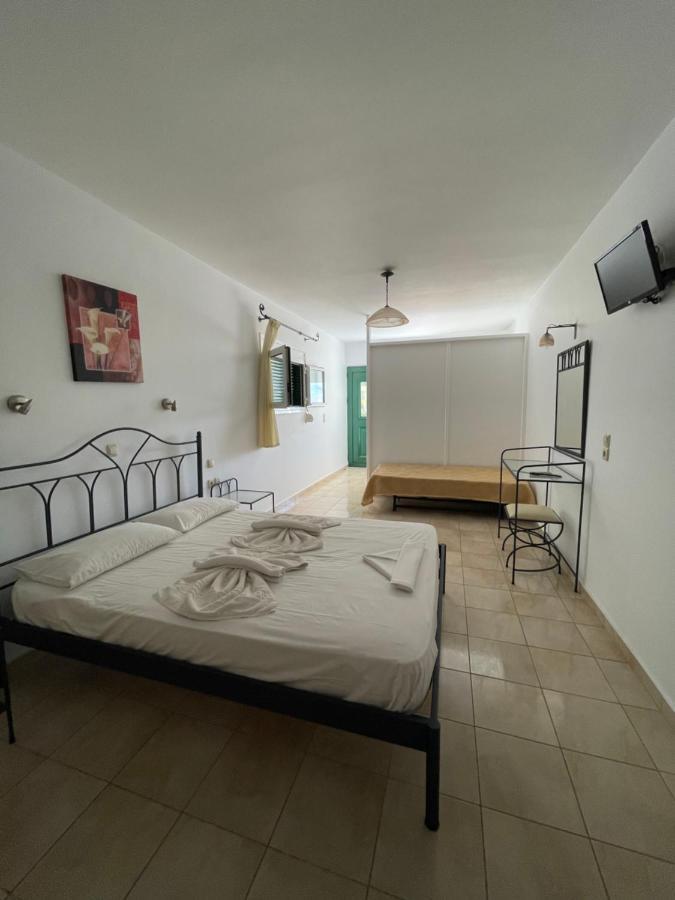 Niriides Rooms Ελαφόνησος Εξωτερικό φωτογραφία